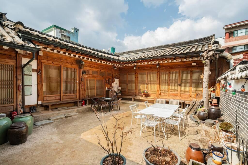 Namhyundang - Hanok Korean Traditional House Bahay bakasyunan